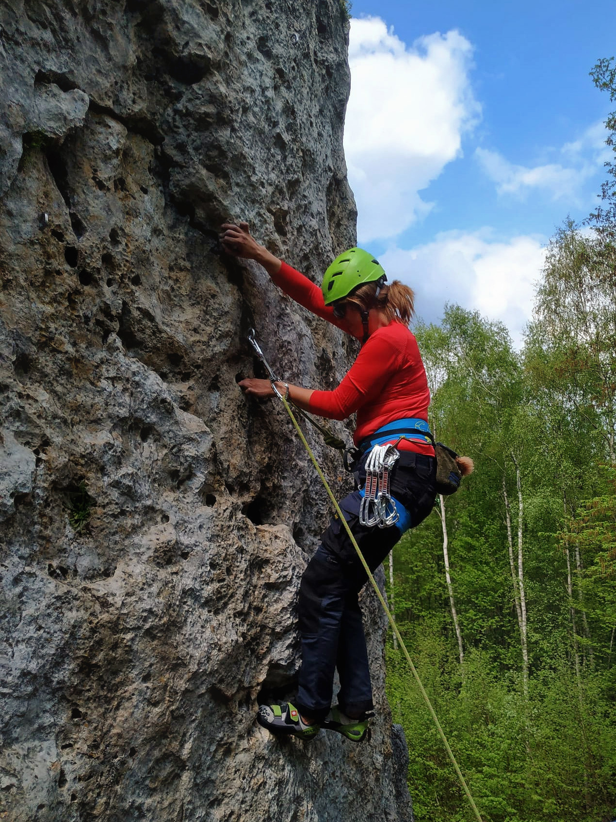 Weekendowy kurs wspinaczkowy – aktywna nauka w skałach